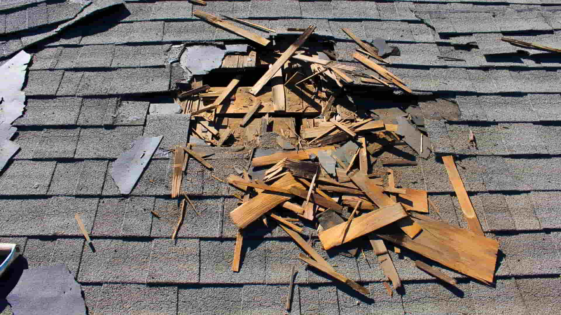 causes of damaged roof